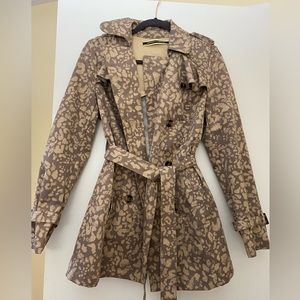 Trench/Rain Coat - Daughters of the Liberation